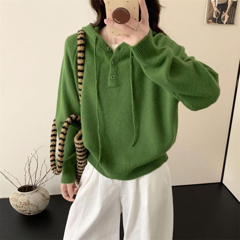 Casual High-end Pullover Sweater for Women's Outerwear Autumn and Winter New Loose Solid Color Hooded Short Knitted Top