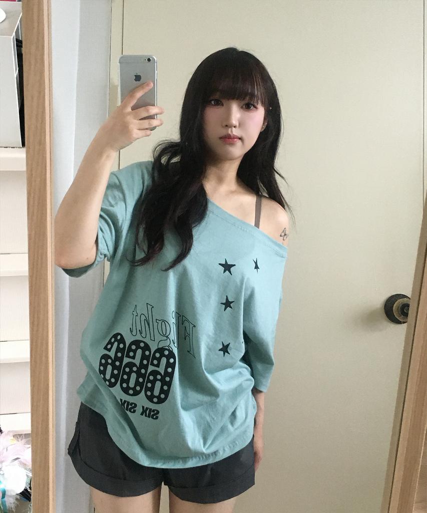 DEFYCLUBROBBERS Flight 666 One Off-Shoulder Boat Neck Short Sleeve T-Shirt (Mint)