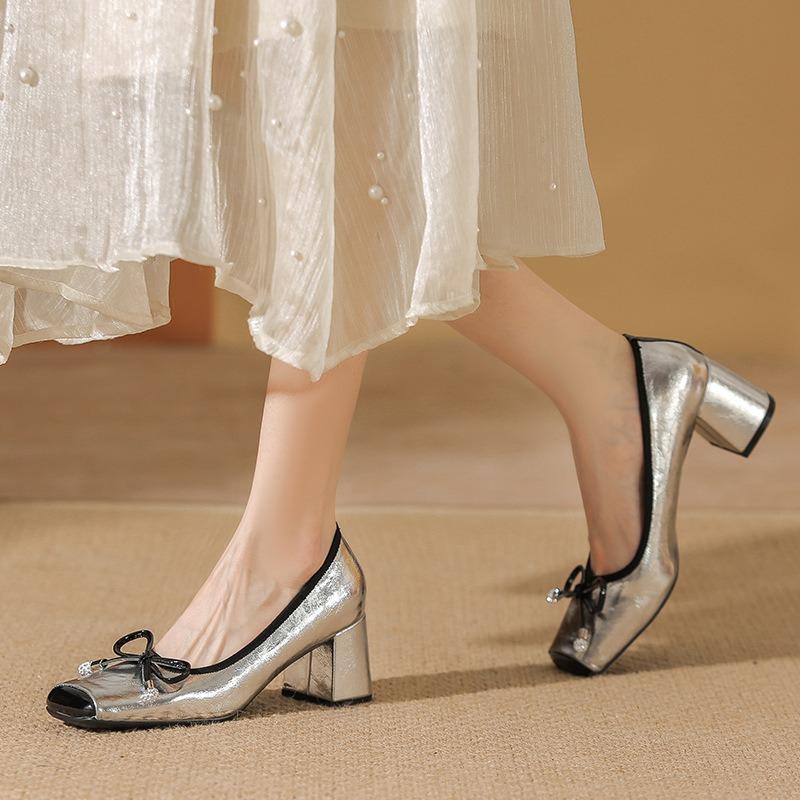 Retro Pig Nose Leather Ballet Shoes Women's Bow Silver Outer Wear Light Mouth Thick Heel Square Head Mary Jane Shoes
