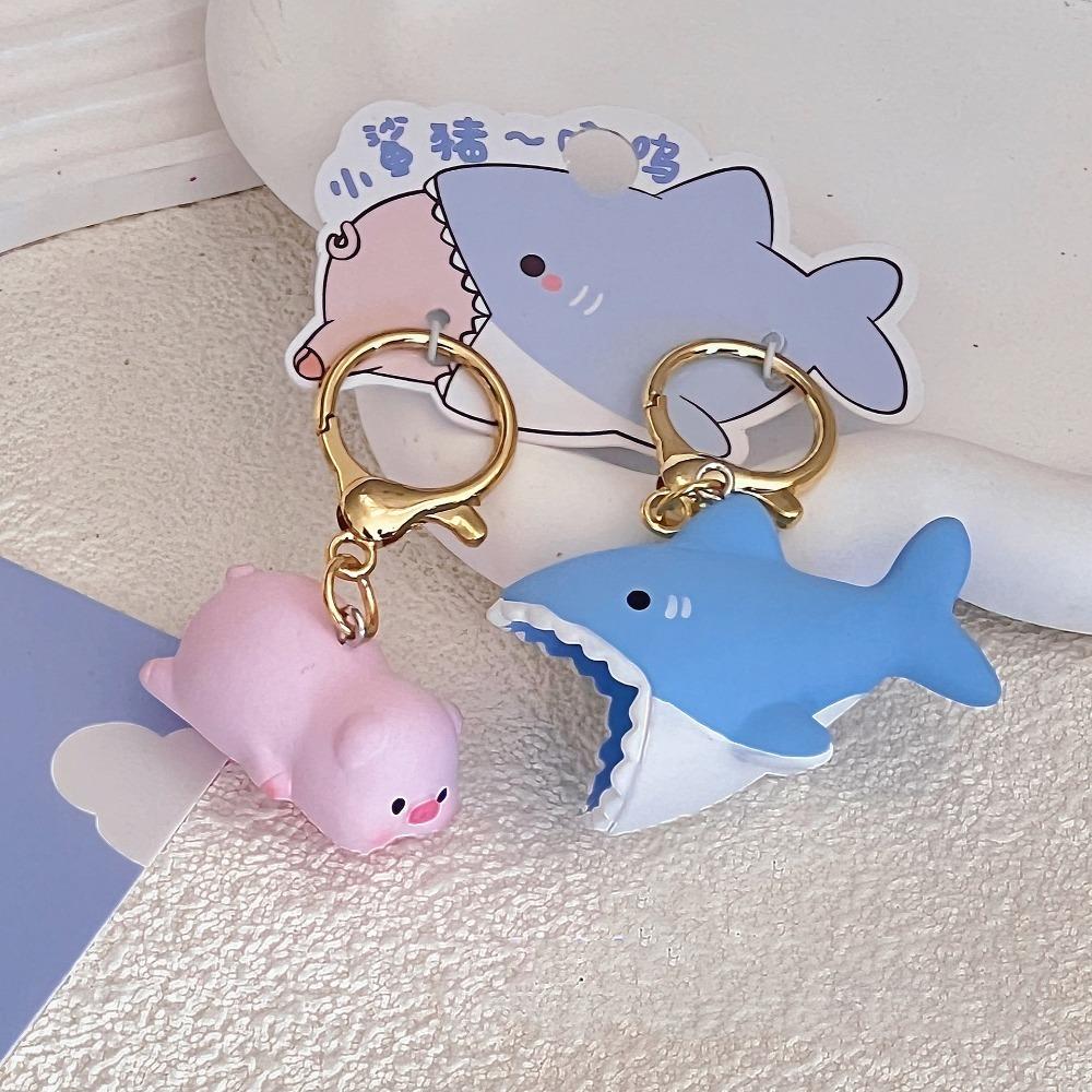 

Resin Pearl Pig Keychain Mental Backpack Key Ring Funny Animal Couple Pendants Boys shark