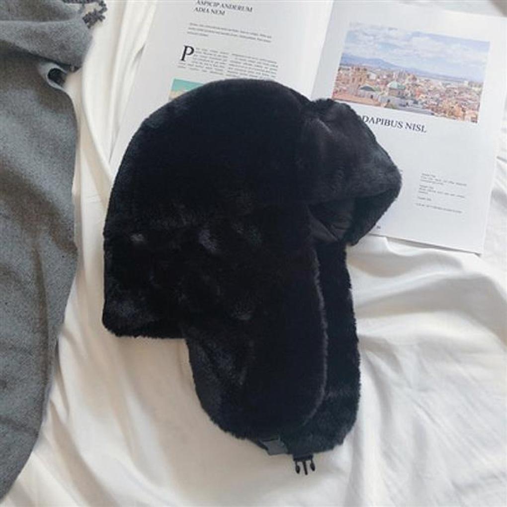 Rich Earflap Chestnut Hat (Black) / Winter Hat