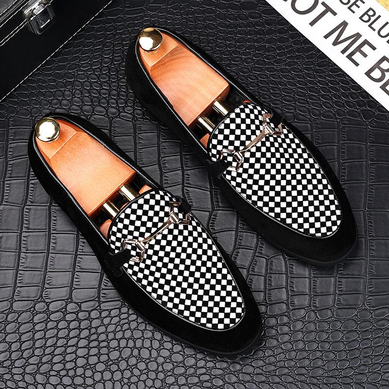 Mode Luxusmode Herren Charme Metallschnalle Freizeitschuhe Herren Slipper Loafer Heimkehr Hochzeitskleid Abschlussball Zapatillas Hombre Übergröße
