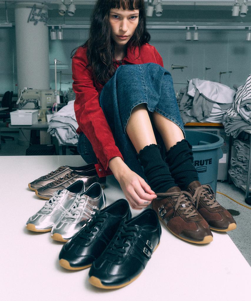 Moodnight Cindy 2-Belted Sneakers - 5 Colors (Type A)