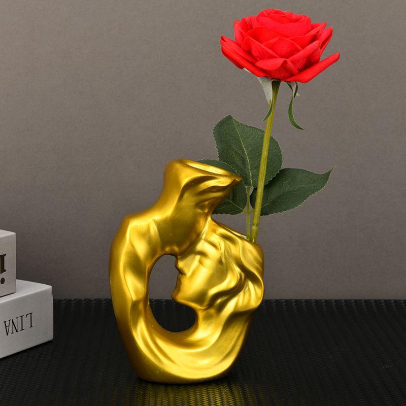 Resin Vase, Modern Design, Women's Vase, Small Decorative Vase, Suitable for Placing On the Desktop, This Product Can Be Placed