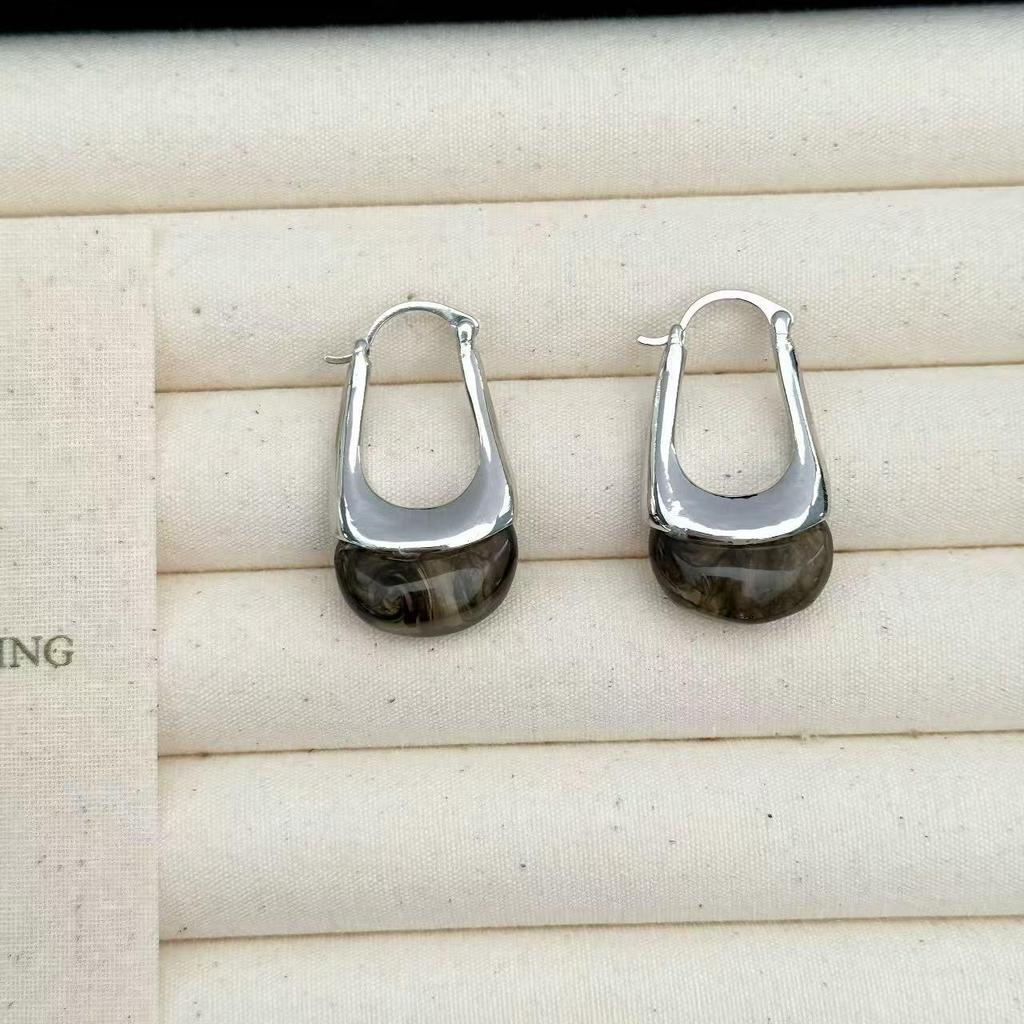 Französische Retro Myrrhe Bernsteinbraun U-förmige Metall Ohrklemmen für Damen - Europäischer und Amerikanischer High-End Nischenstil Ohrringe