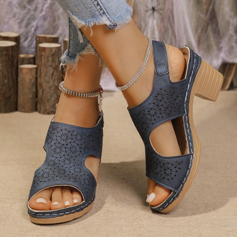 High-heeled Sandals Women's Large-size Cool Slippers Thick-soled Fish Mouth Sandals Women's Hollow Buckle Fashion Sandals Women