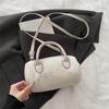 Modische Trend-Einschultertasche, Nischen- und Einfache Crossbody-Pendler-Kissen-Tasche