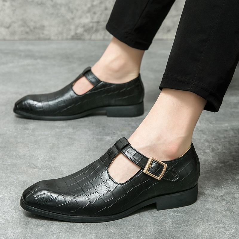 Designer Leisure Men's Sandals Summer New Alligator Pattern Buckle Strap Flats Shoes Male Business Driving Casuals Shoes