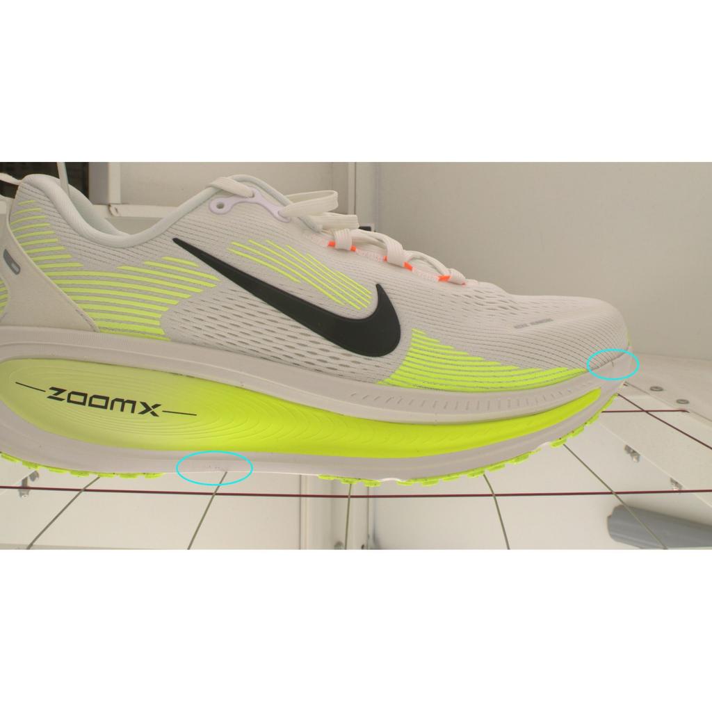 Pre-owned Nike Vomero 18 HM6803-120-P26103553665292