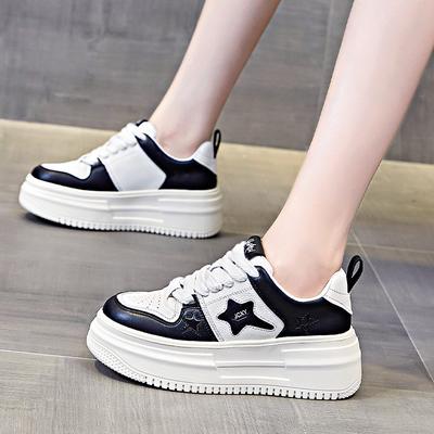 Leather Women's Spring and Autumn New Versatile Black and White Panda Single Shoes Women's Thick-soled Height-increasing Star Casual Shoes