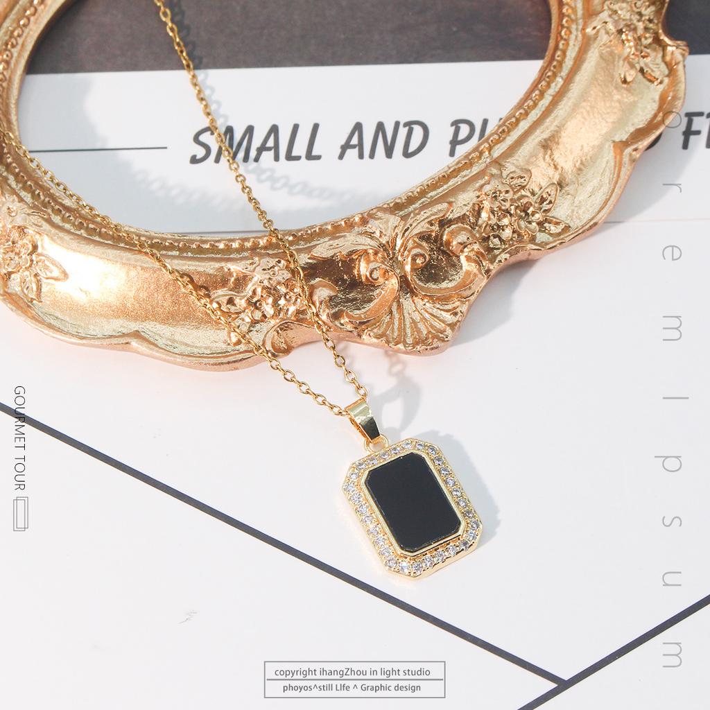 Necklace Does Not Fade, Women's Summer Square Brand Zircon New Necklace, Titanium Steel Fashion Hot-selling Accessories, High-end Clavicle Chain