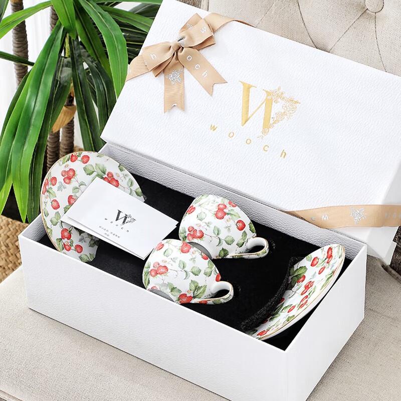 WOOCH Ceramic Couple's Cup and Saucer Gift Set