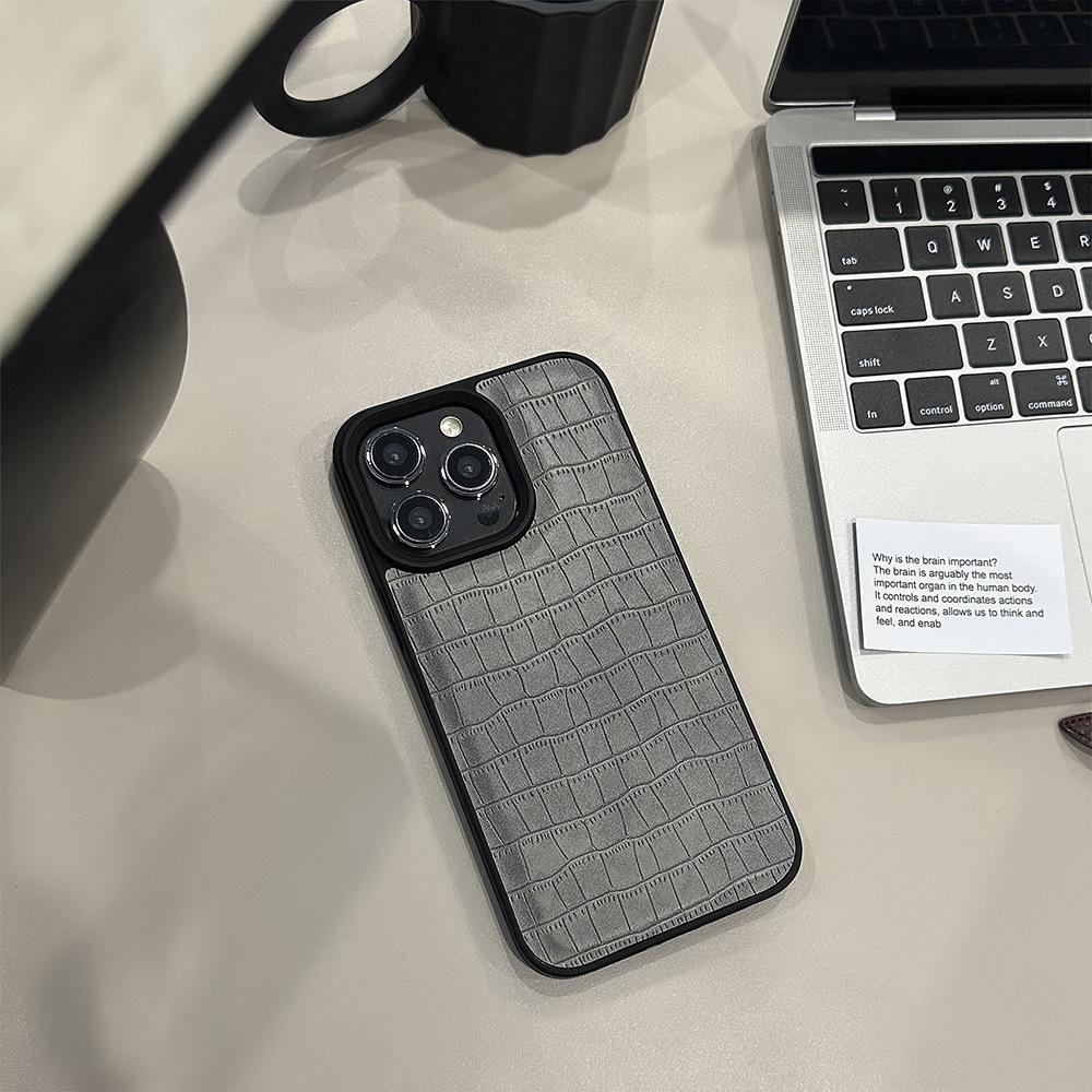 Crocodile Leather Pattern Apple 15 Mobile Phone Case 16promax Retro 12 Suitable for IPhone 13 Personality Trend 11 High End Sense
