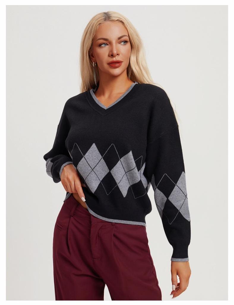 Early Autumn V-Neck Diamond Knit Sweater for Women
