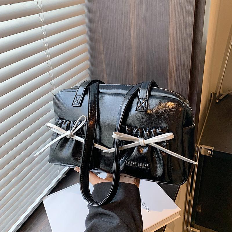 Fashion Versatile Shoulder Bag Large Capacity Solid Color New Handbag