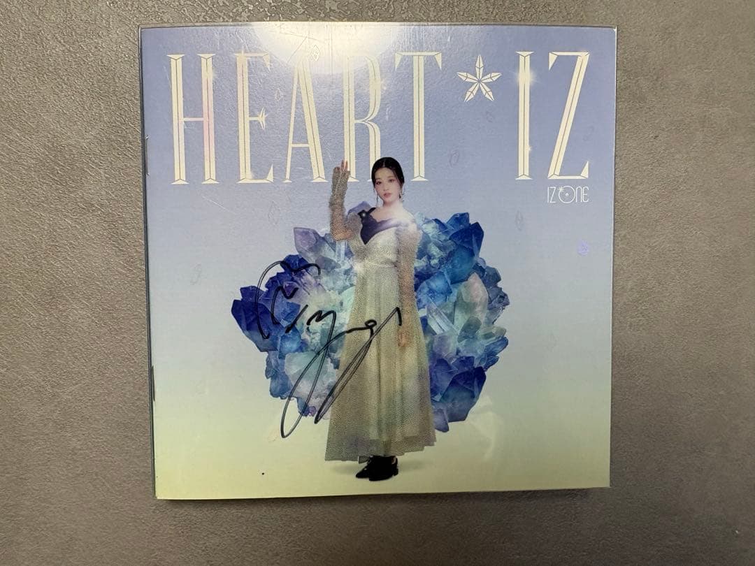 

[USED] Wonyoung s autograph
