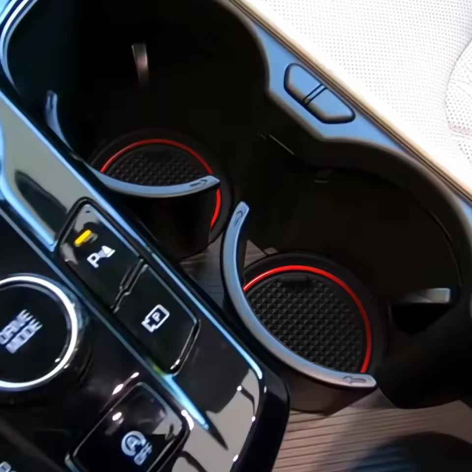 for Kia Sportage NQ5 2025- 2025 Anti-Slip Gate Slot Cup Mat(European AT Version Only)  Non-Slip Pad Car Interior Accessories