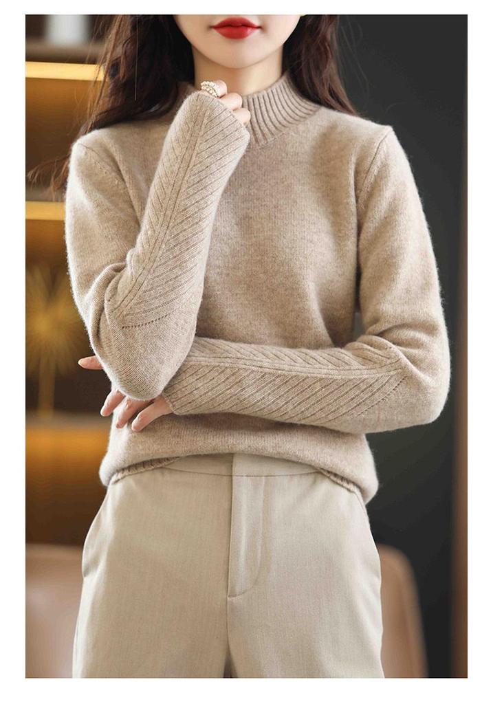 2024 A/W Women's Pure Wool Half-High Neck Loose Pullover Sweater