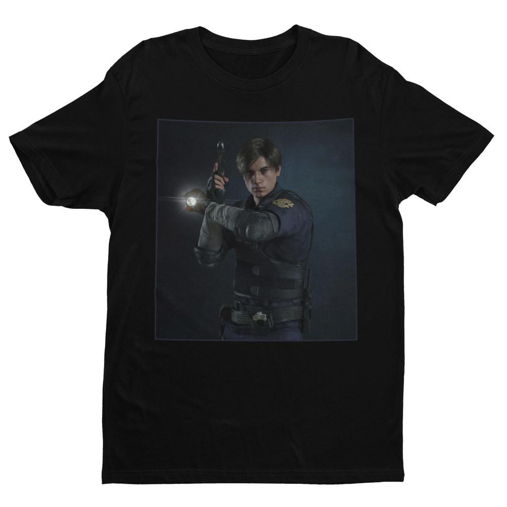 

Leon Scott Kennedy Residence Evil 2 Remake Premium Unisex T-shirt Gifts Gamers M