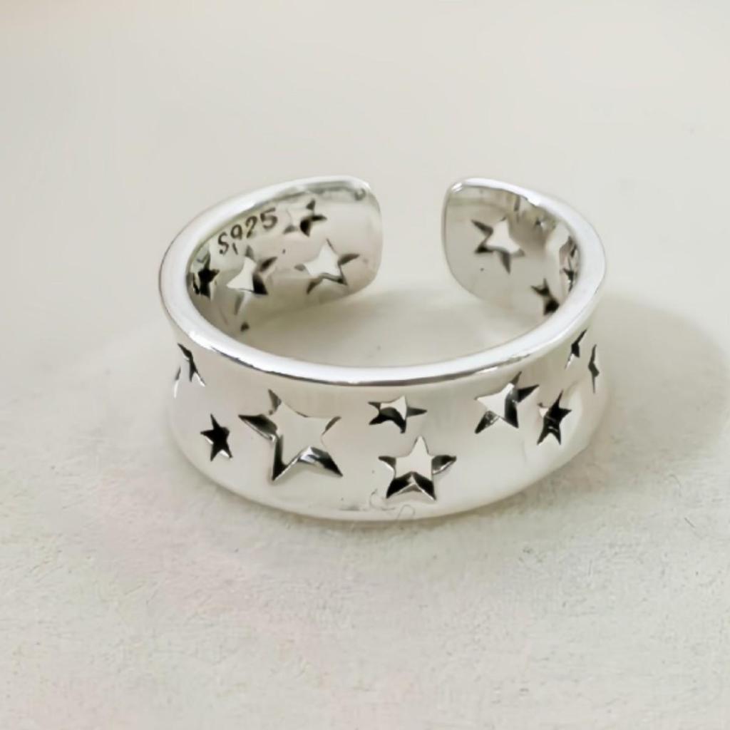 Korean Retro Star Ring: Chic, Versatile Women's Jewelry with Modern Design