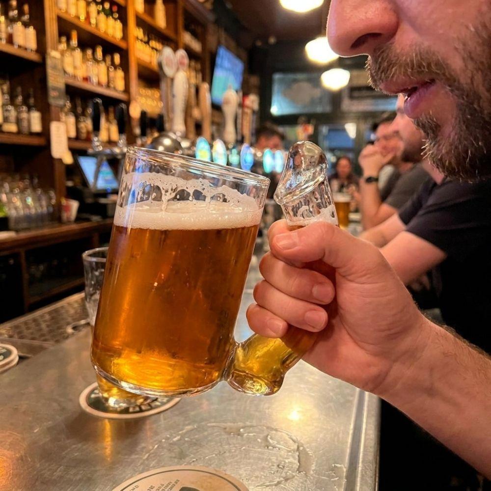 Nagy kapacitású Vicces D-csésze alakú Üveg Átlátszó Whiskey pohár Kreatív Italospohár Ajándék