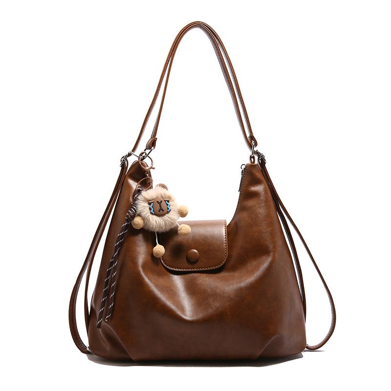 Autumn and winter new large-capacity retro shoulder tote bag fashion niche design high-end sense versatile messenger bag