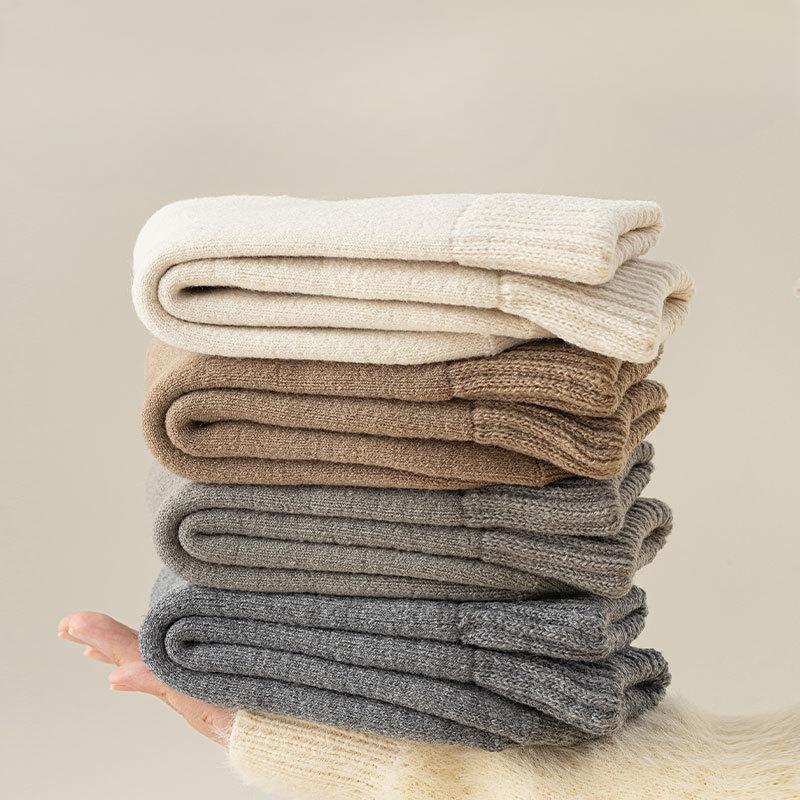 Extra-thick Men's Winter Warm Fleece, Thickened Cold-resistant Fleece Mid-calf Socks for Autumn and Winter, Long Sleeping Socks