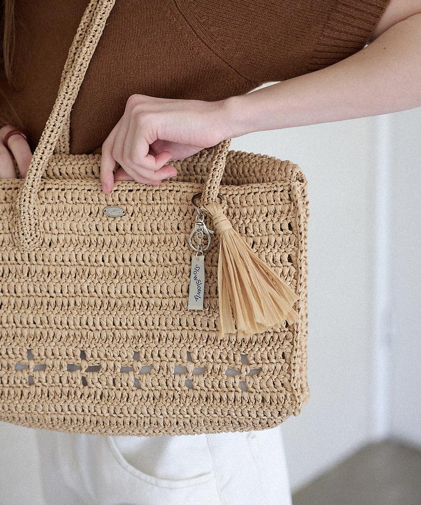 Slowslowly Lily Handmade Crochet Raffia Hermetic Shoulder Bag (+Gift Tassel Keyring Included) _ Natural Beige