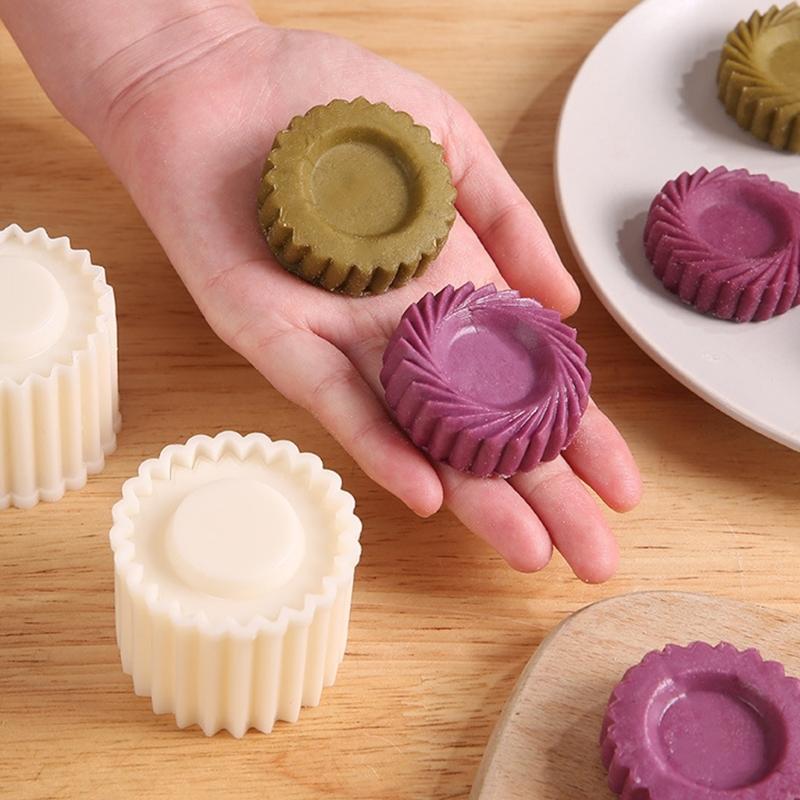 Detachable Plastic Mooncakes Press Molds, Double-Ended Pastry Shaper with Reversible Edges for Cookie, Candy, Mousse Dessert, and Pastries