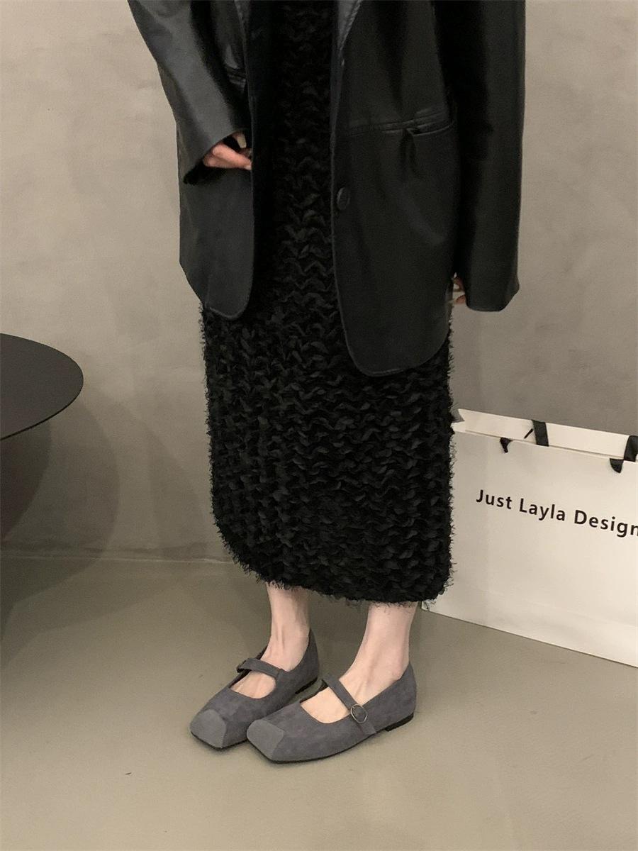 

French evening wind single shoes women s 2025 new summer flat shoes gentle Mary Jane shoes one pedal small fragrant shoes 40