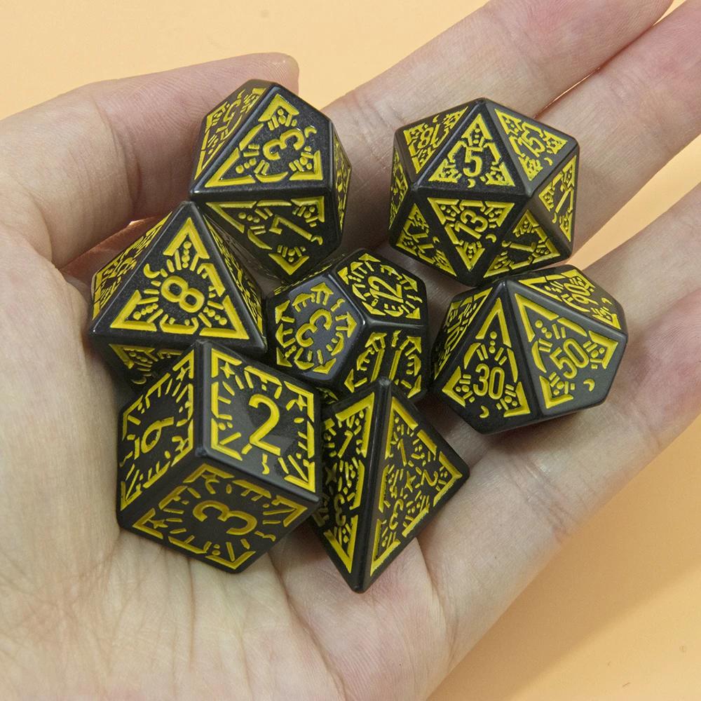 DND Polyhedral Dice Set 7pcs D4-D20, Amazing Engraved Games Dices for Souvenirst Entertainment RPG Board Game
