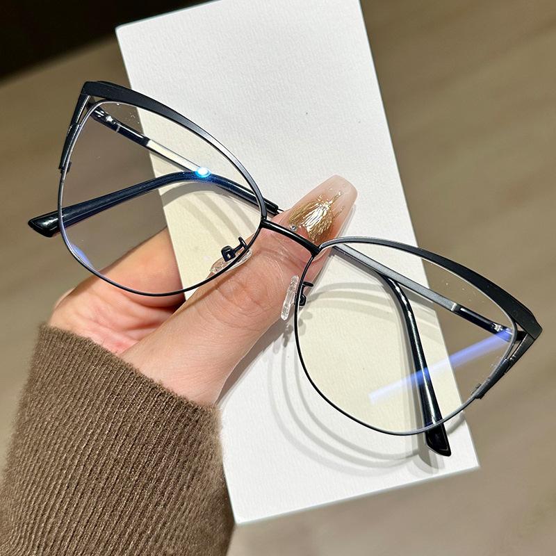 Metal Frame Anti Blue Light Glasses Cat Eye Type Non Prescription Protective Goggles Decorative Flat Glasses Lentes Mujer