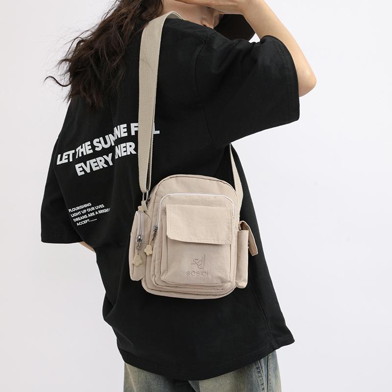 Leisure Crossbody Bag Lightweight Shoulder Bag Portable Multi-layer Mobile Phone Bag