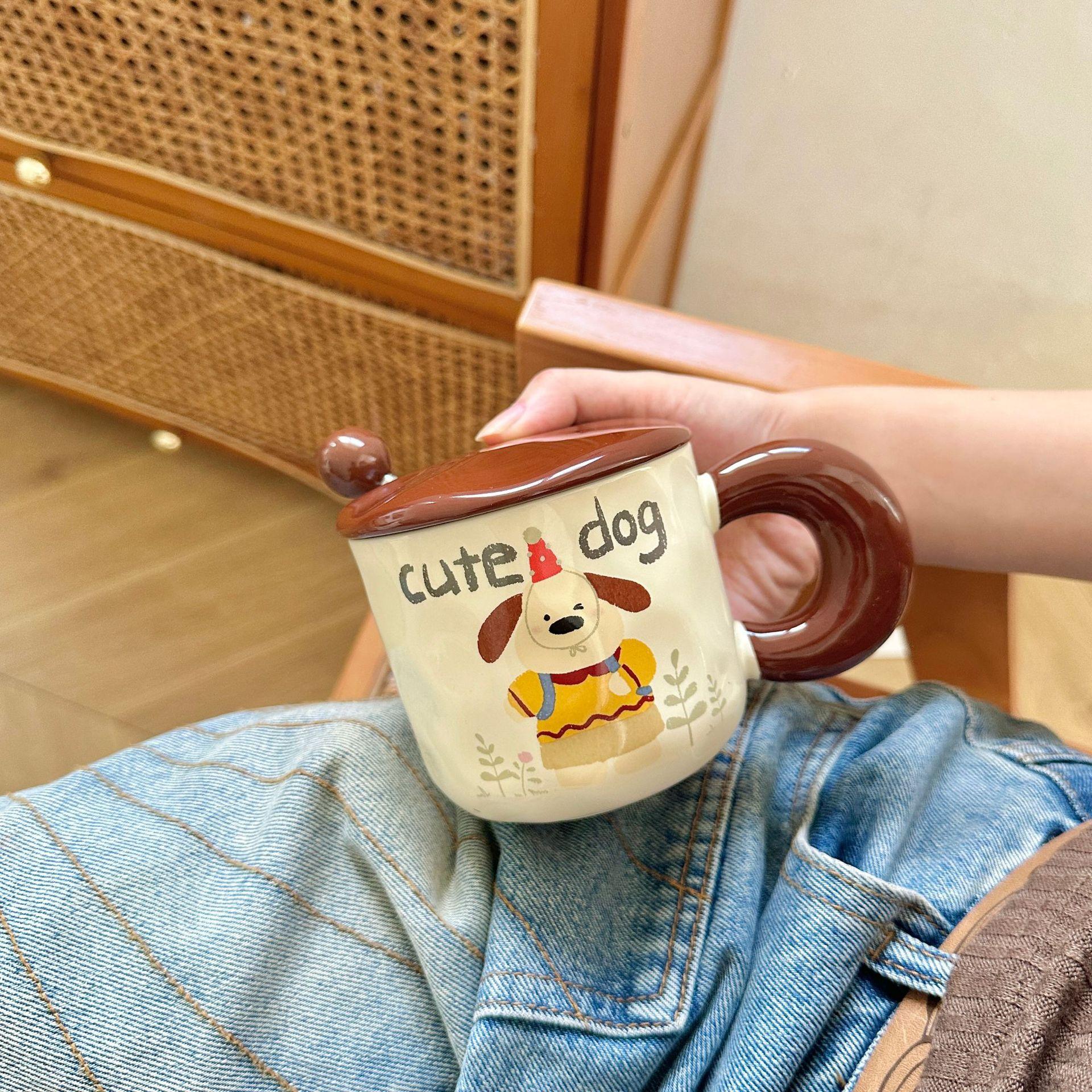 

Милая кружка с щенком, крышкой и ложкой для мужчин и женщин, чашки для воды для дома, креативные керамические чашки для рук, подарки, легкая роскошь 301-400ml