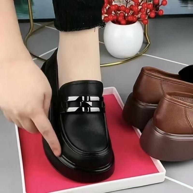 2025Autumn Platform Sole Round Toe Deep Mouth Low-Top Shoes Women Casual Slip-On Loafers Fashion Versatile Single Shoes Women