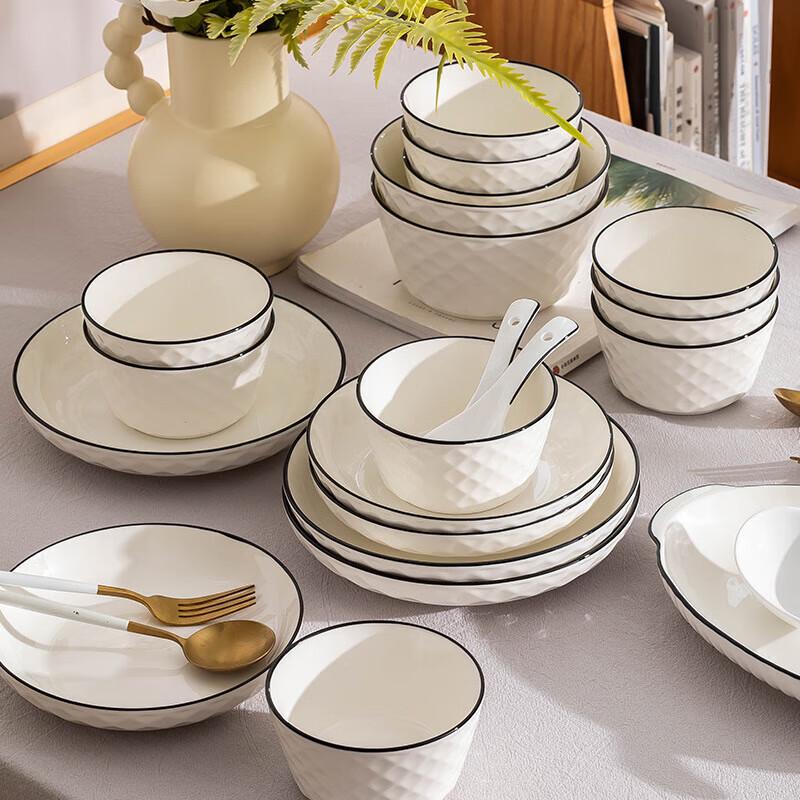 KANGMO Cream Style Ceramic Dinnerware Set