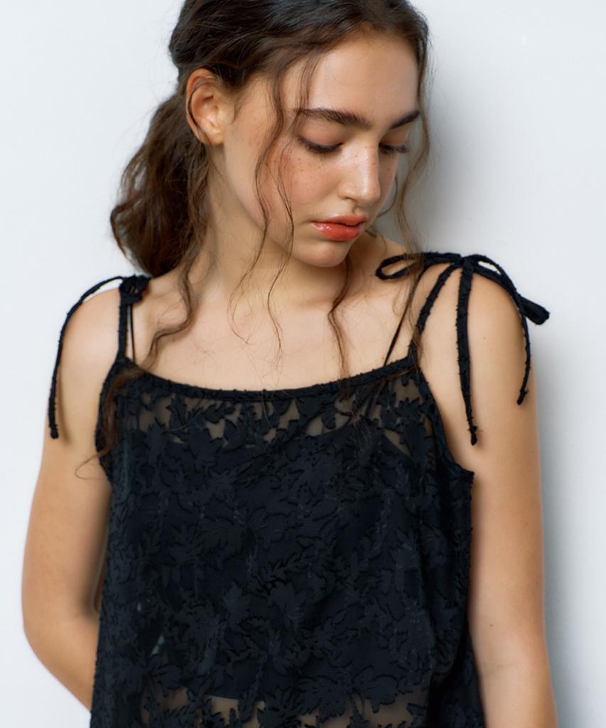 Manavis Seven Airy Sleeveless Dress [Black]