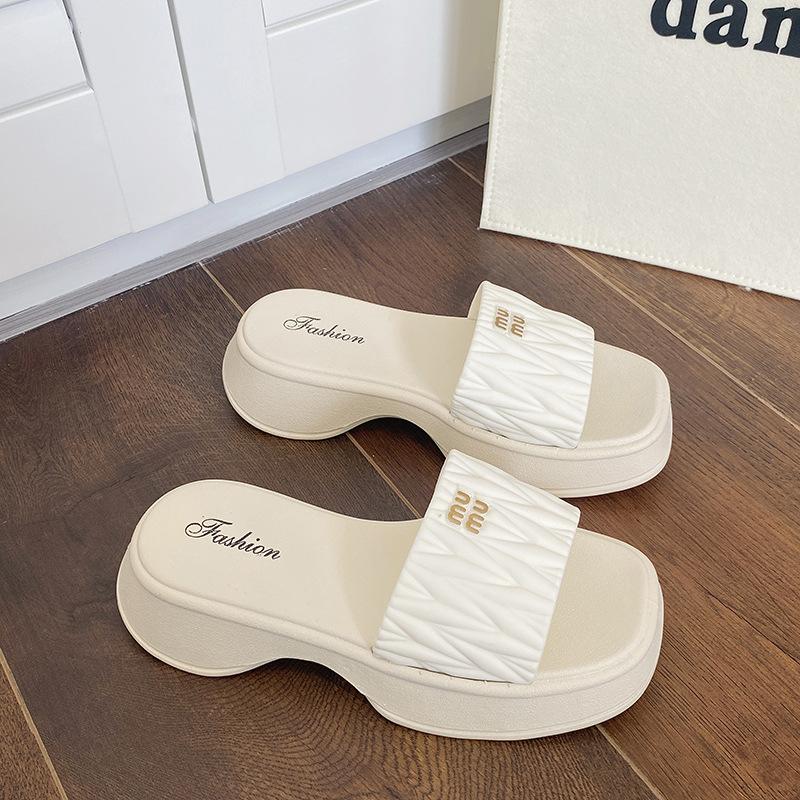 

Fashionable Sandals for Women Wearing Thick Soled Non Slip Beach Slippers 37 белый