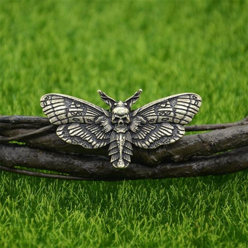 

Retro Goth Death Skull Moth Brooch For Men And Women Fashion Butterfly Insect Personalized Hip Hop Rock Jewelry B
