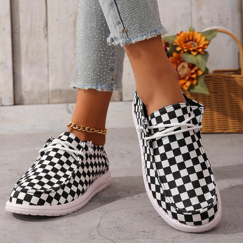 Women's Spring-Autumn Breathable Soft-Soled Shallow-Mouth Slip-On Casual Shoes, Ethnic Style Flat Comfort Footwear, Available In Large Sizes.