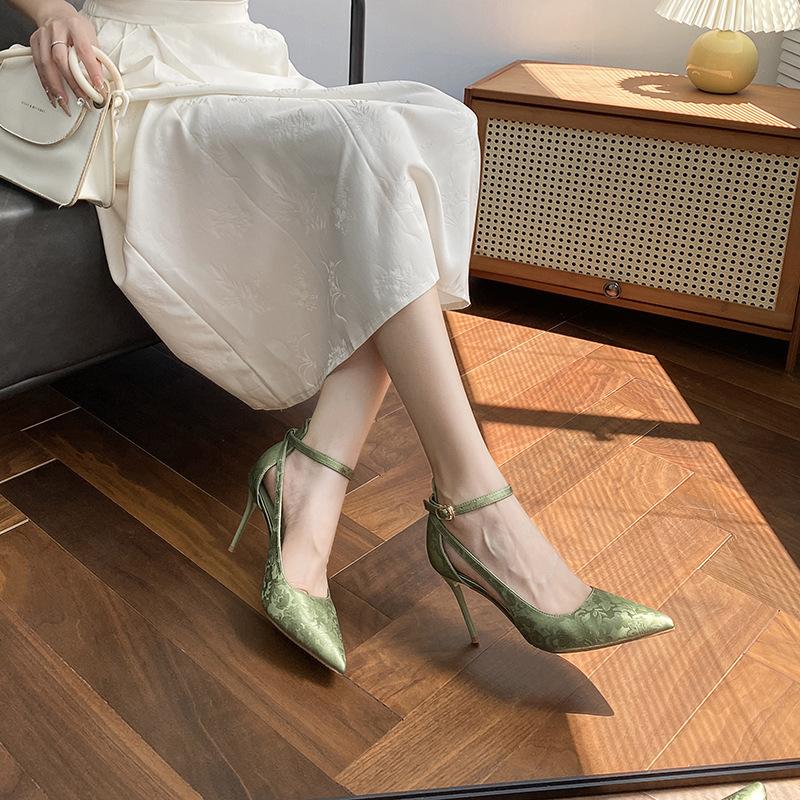 

Бежевые туфли на высоком каблуке женские новые сексуальные на тонком каблуке с ремешком с пряжкой в универсальном стиле туфли-лодочки со средним острым носком 40