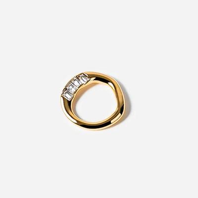 KHAN CLIP ON EARRING GOLD WHITE