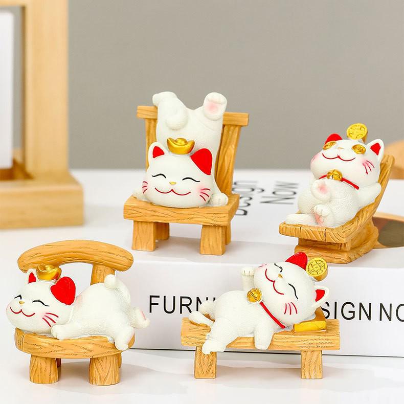 Lucky Cat Resin Mobile Holder - Cute Office Desktop Decoration Gift