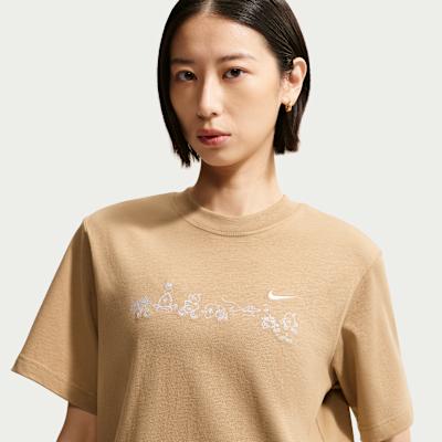 Nike Sportswear T Shirts Women s UK Khaki Crew Neck Moderate XL