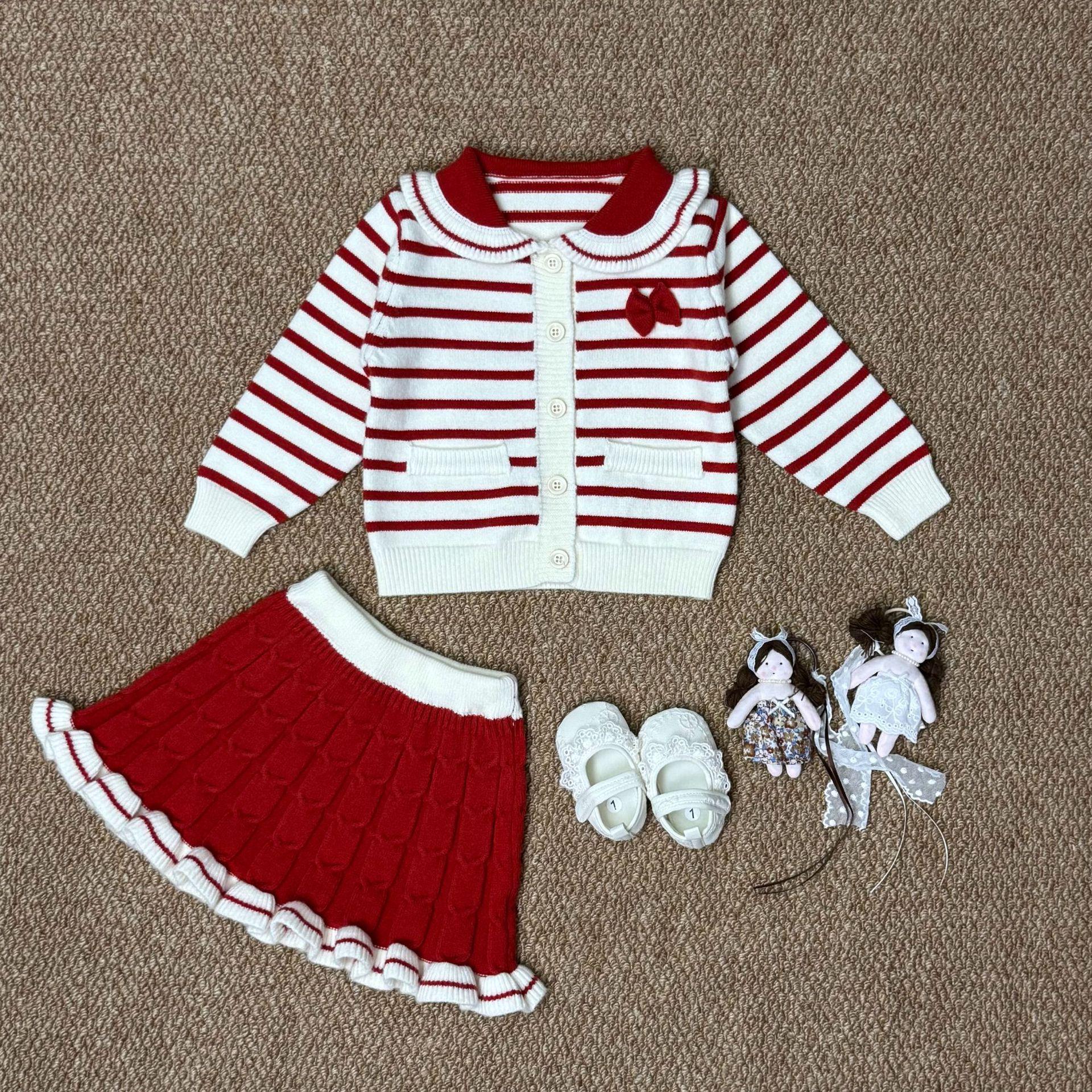 

Girls Striped Cardigan & Skirt Set – Autumn/Winter Collection 120 cm червоний