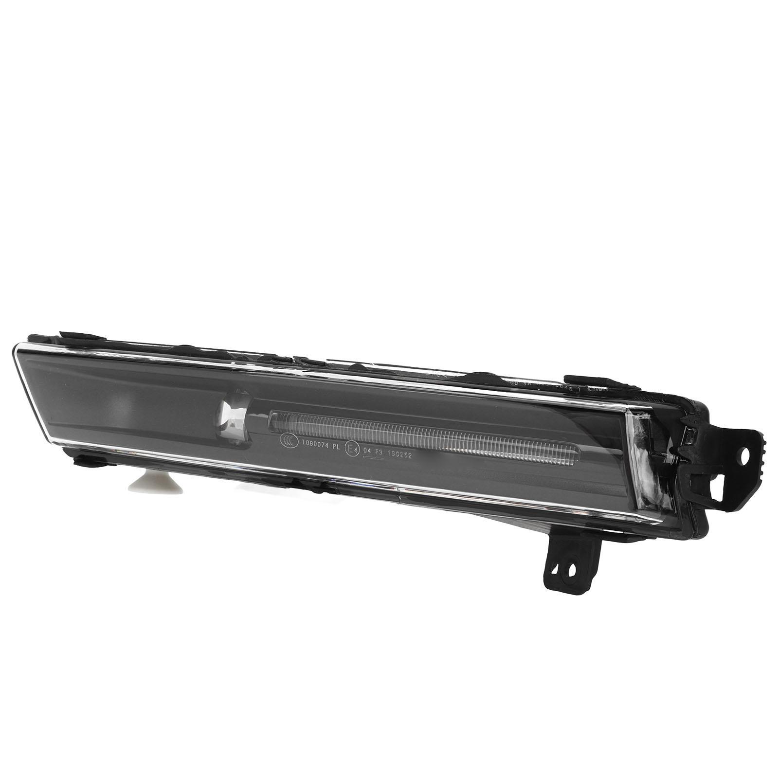 

Car LED Fog Light Left Side LR098343 Front Bumper Driving Lamp Replacement for Land Rover Range Rover L405