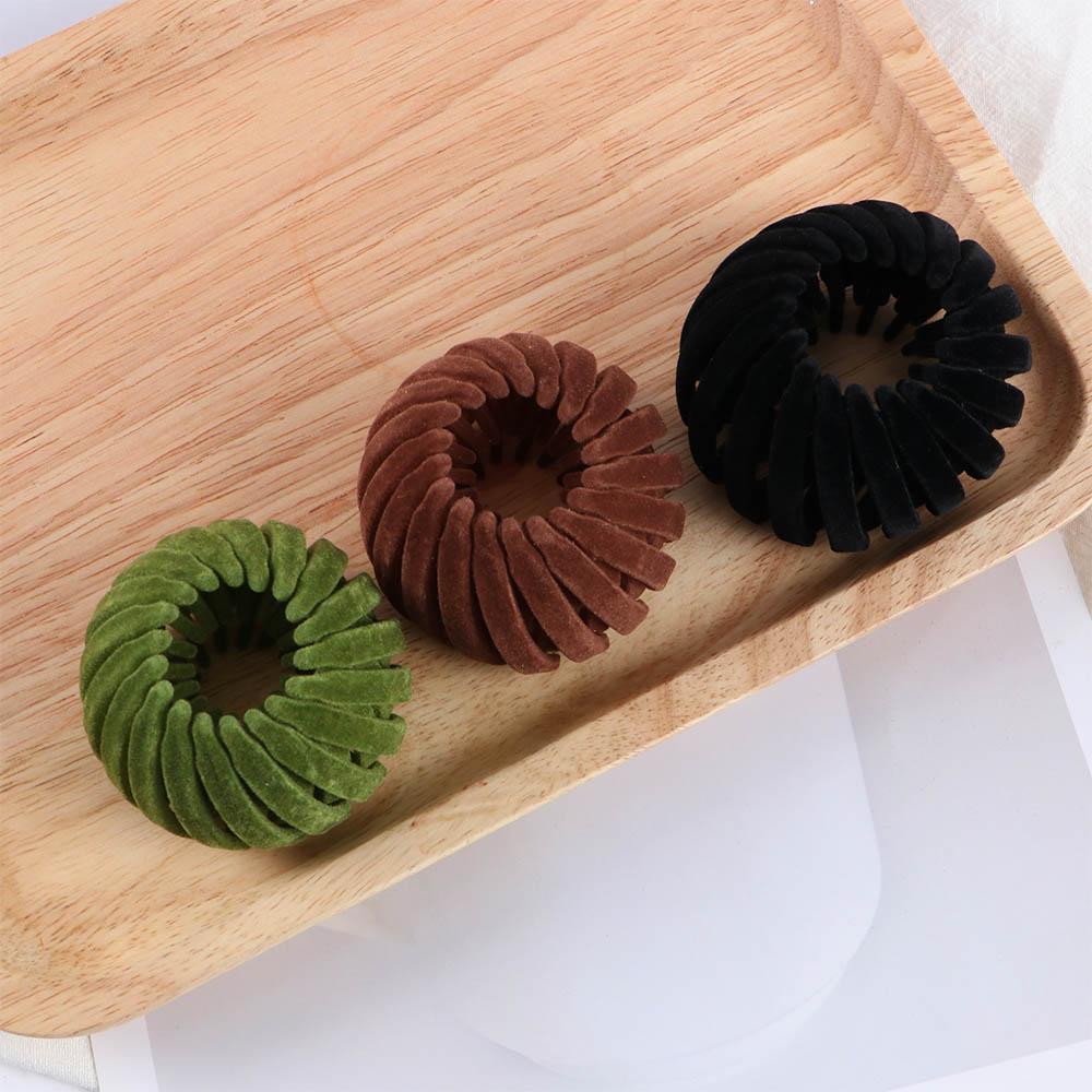 

Women Hair Fixed Fashion Velvet Hair Claw Bird Nest Bun Maker Hair Accessories Ponytail Buckle чорний