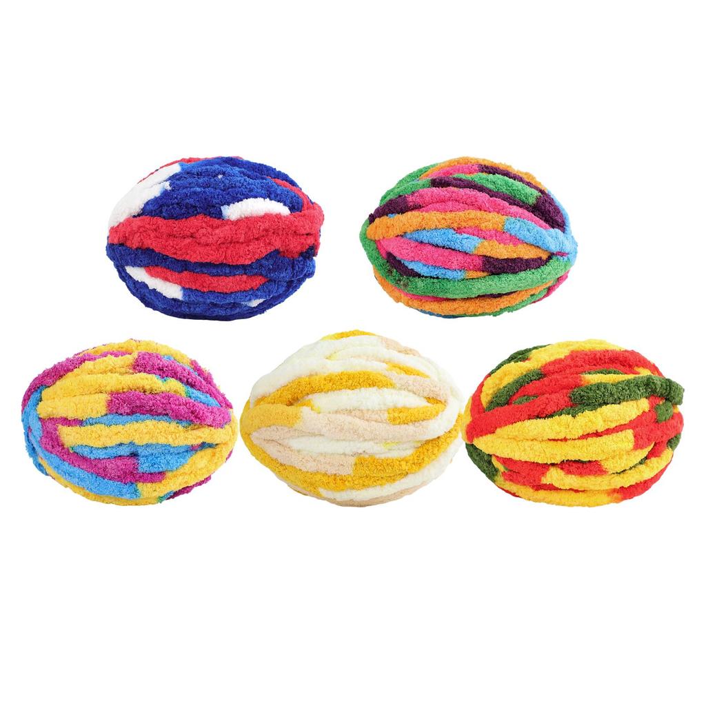 Chunky Wool Yarn Giant Hand Knitting Polyester Plush Blanket Material DIY Rug Yarn for Cushions and Pet Beds