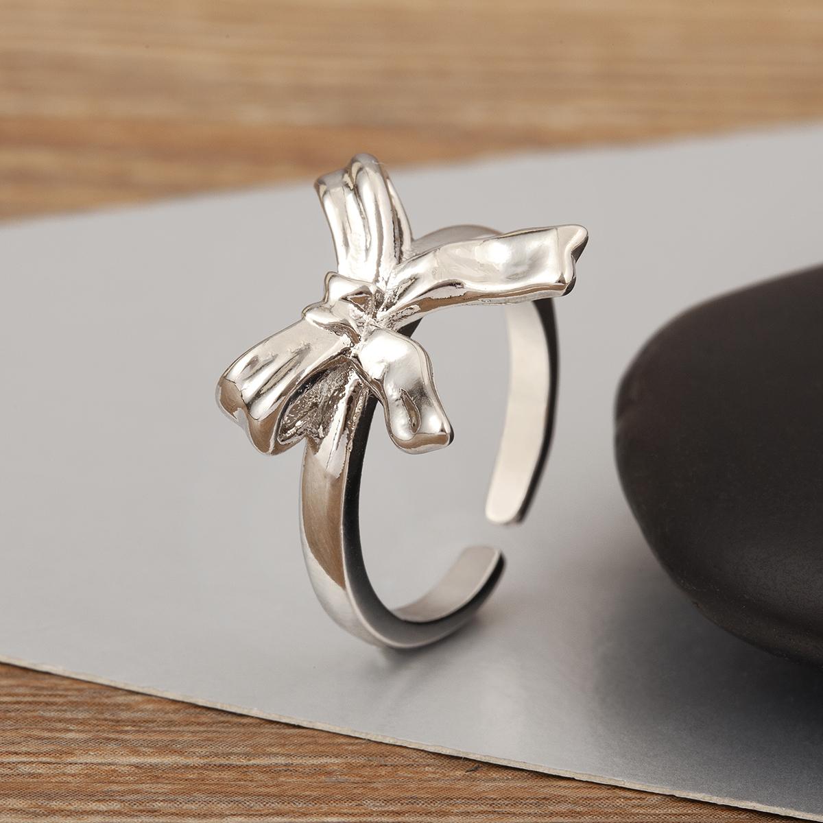 

Nidin Romantic Fine Bowknot Shape Shine Zircon Open Rings Adjustable For Women Men Couples Elegant Aesthetic Finger Jewelry Gift resizable