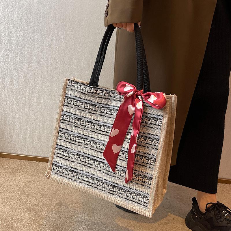 Ethnic Style Retro Linen Tote Bag for Women New Large Capacity One-shoulder Fashion Mommy Bag Class Shoulder Bag